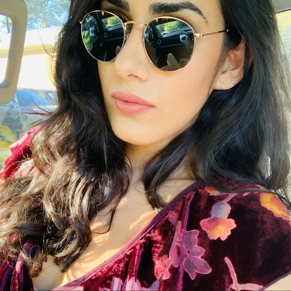 Meet your Posher, Maryam